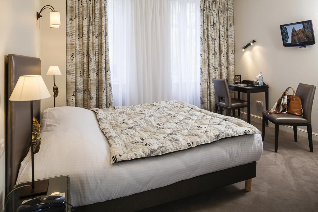 The Originals Boutique, Hotel Des Princes, Strasbourg Centre Exteriör bild